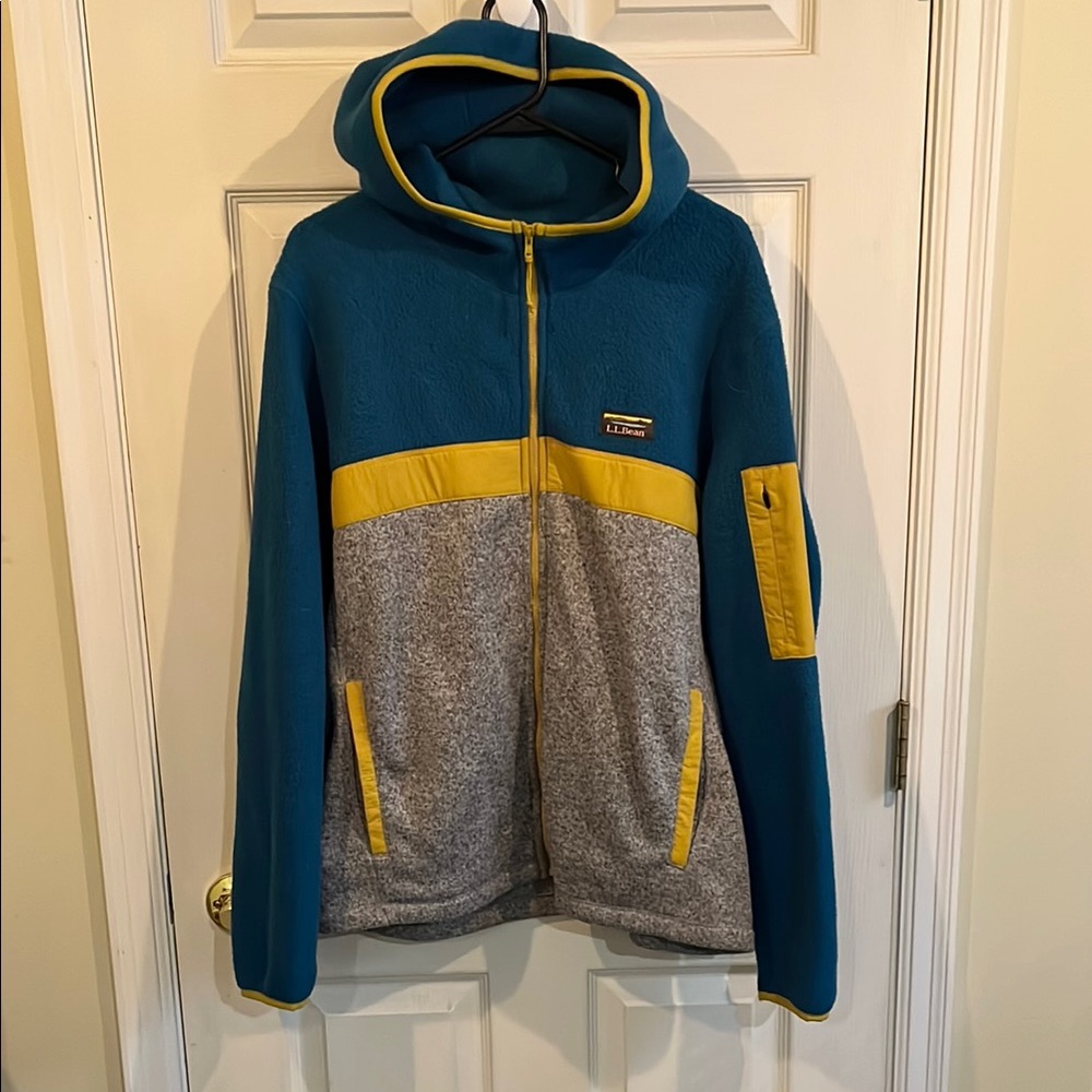 L.L.Bean Blue and Gray Fleece Jacket with Yellow Accents Front Zip  size Large